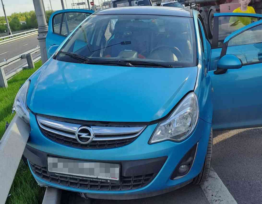 Опель Корса 2011 1.4 АКПП