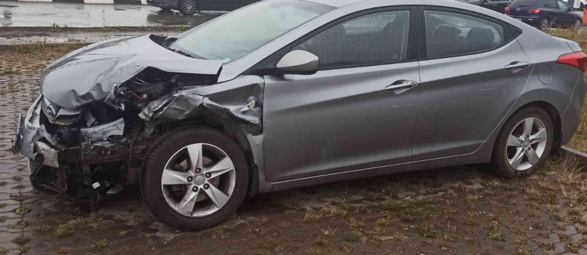 Хундай Элантра, 2012, МКПП